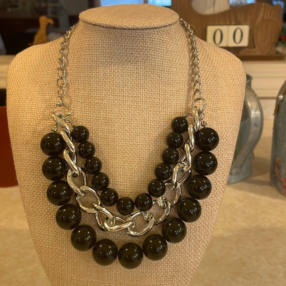 Paparazzi, Empire State Empress Black Necklace